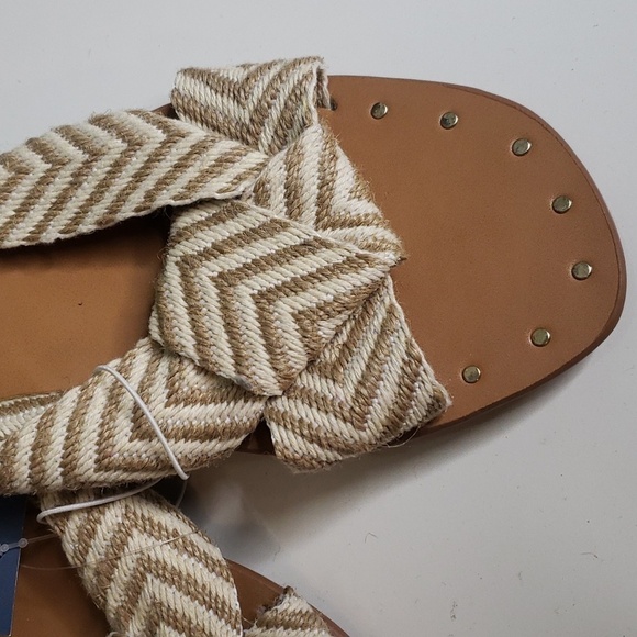 WOMEN'S Tan Stripe Woven Fabric Studded Bottom Sandals Universal Thread - Picture 3 of 7